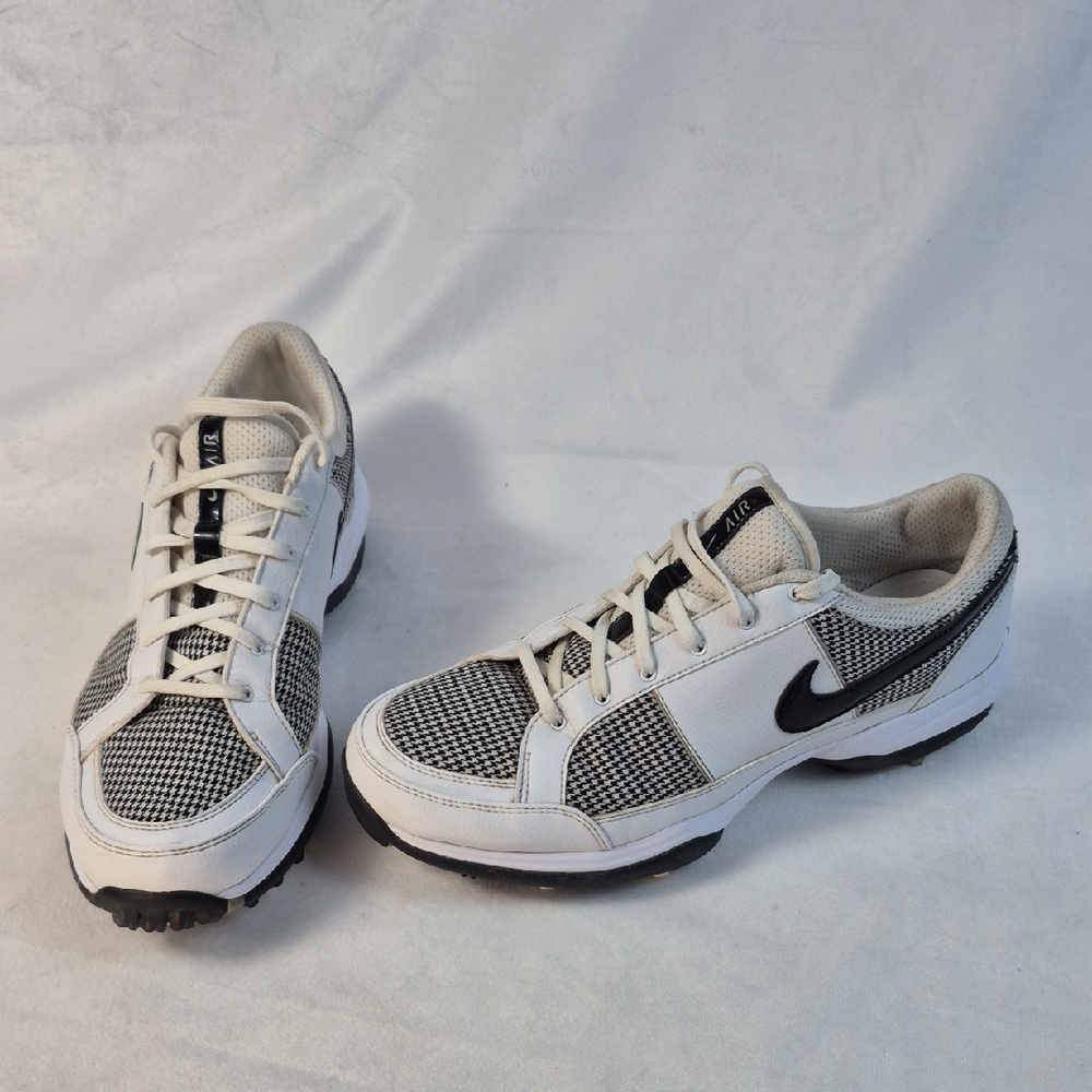 Nike Women's White and Black Golf Shoes Size 9 - 317626-101
